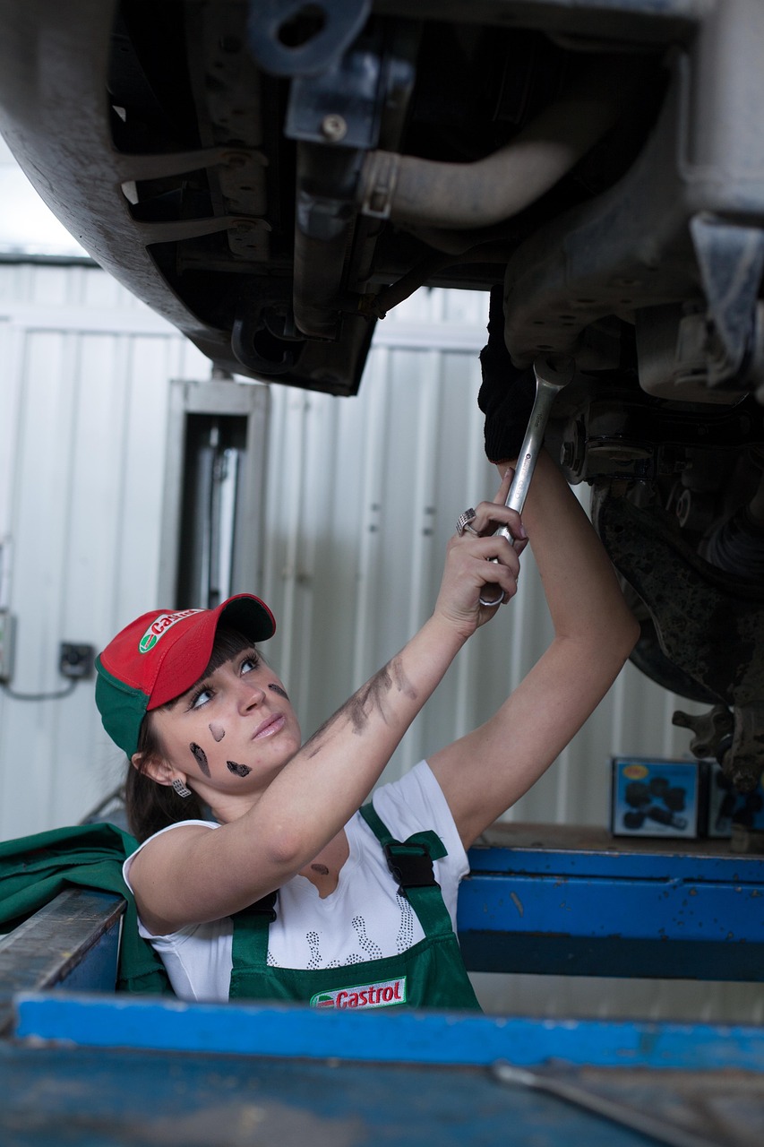 mechanic, car service, repair-346257.jpg